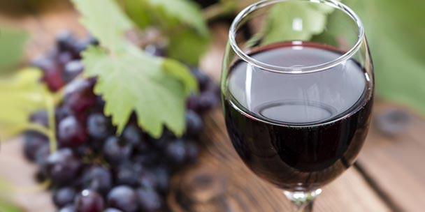 Sulfites in Your Wine: To Savor or Shun?