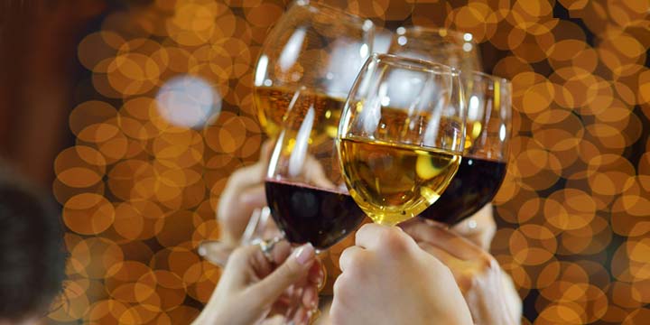 https://learn.winecoolerdirect.com/wp-content/uploads/2015/12/holiday-celebration.jpg