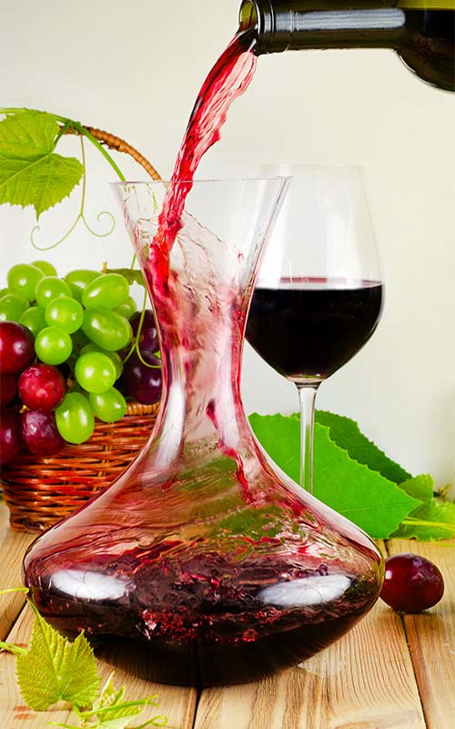 Decanting: Why You Should Use A Wine Decanter