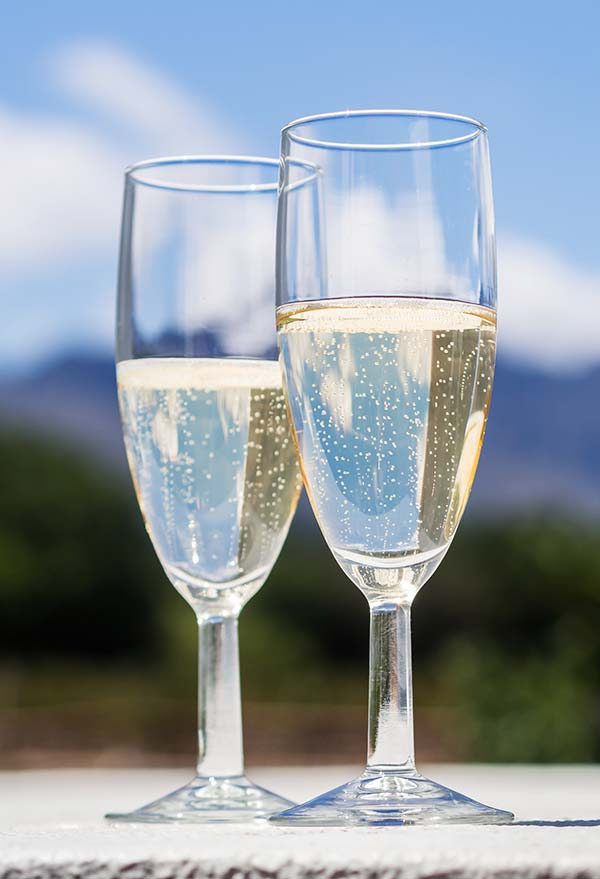 Prosecco: How to Savor the Tasty Bubbles of Italy