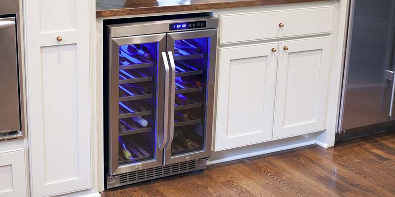 Undercounter Refrigerator for Wine